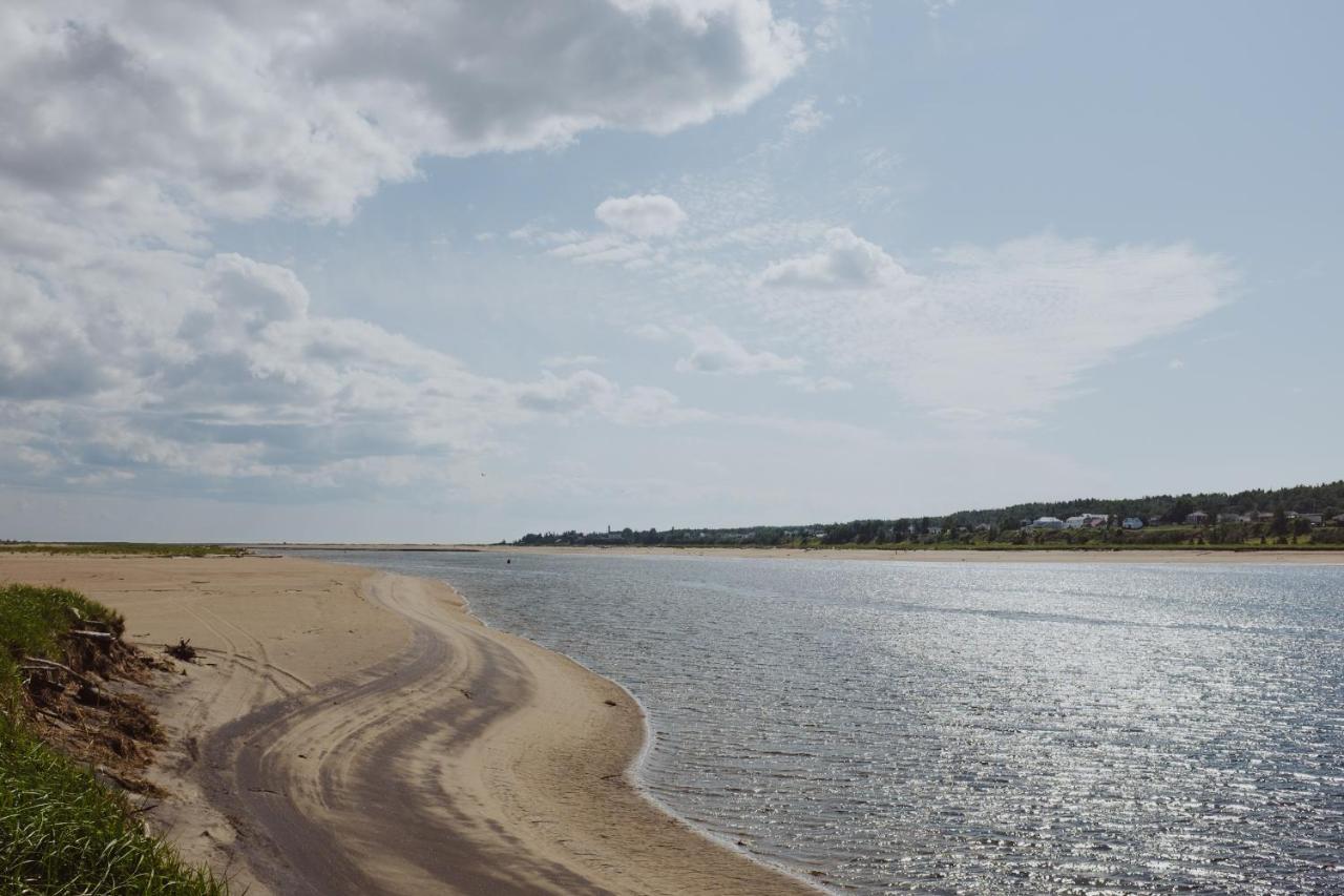 Gite La Maree Portneuf Sur Mer Exterior foto